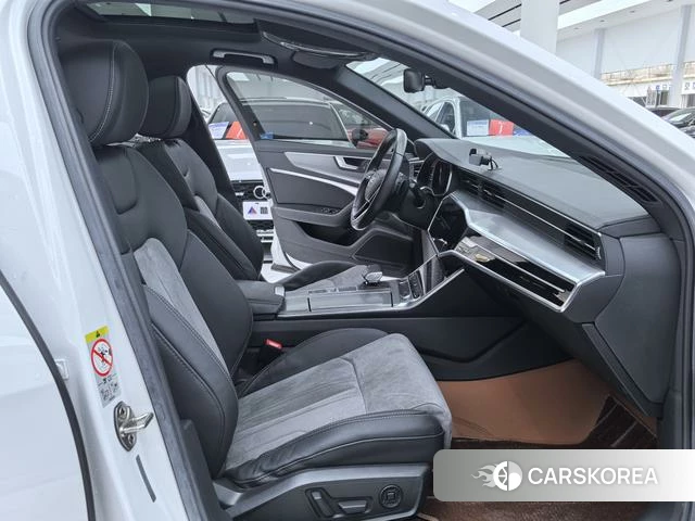Audi A6L id 4259566 из Китая 7