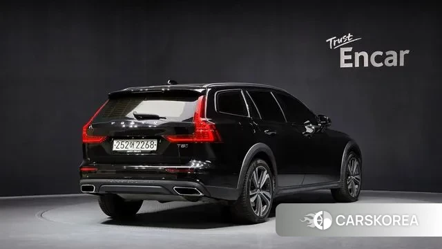 Volvo V60 Cross-Country 2nd Generation id 3474228 из Кореи 12