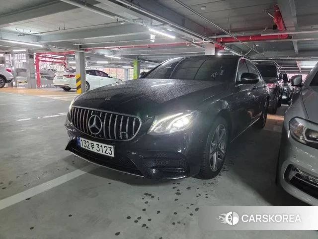 Mercedes-Benz E-Class W213 2019 Черный из Кореи, фото 5