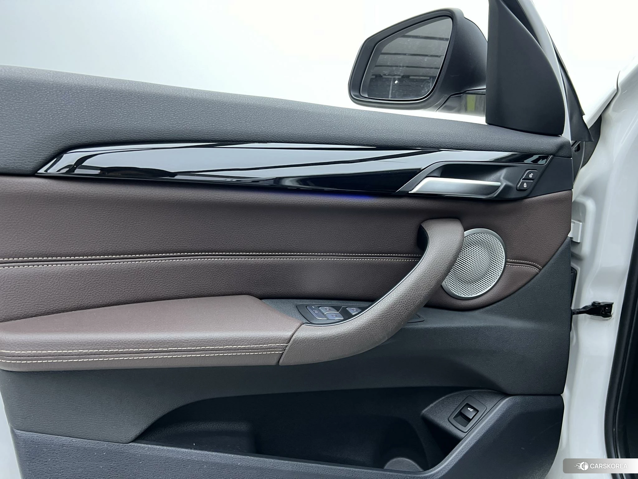 BMW X1 id 4406021 из Китая 12