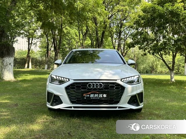 Audi A4L 2023 Белый из Китая, фото 3