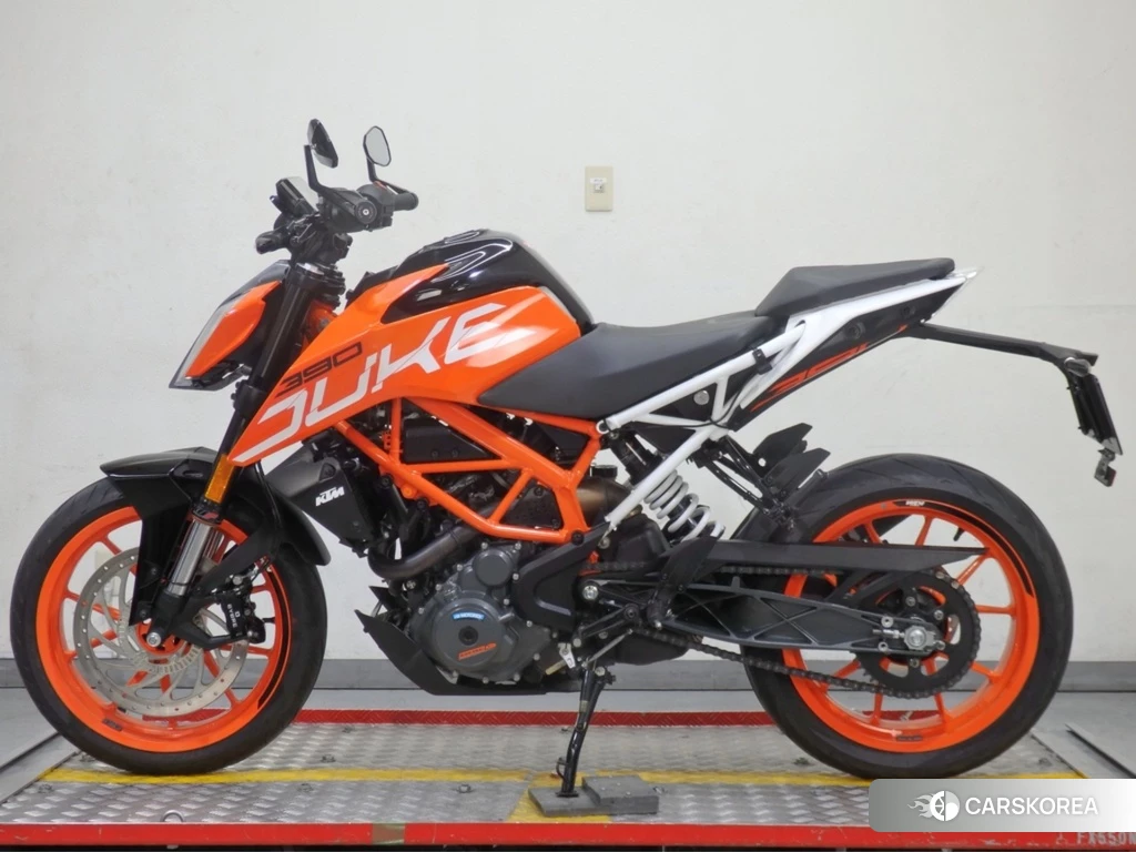 Проданный KTM 390 DUKE 2018 из Японии, фото 2
