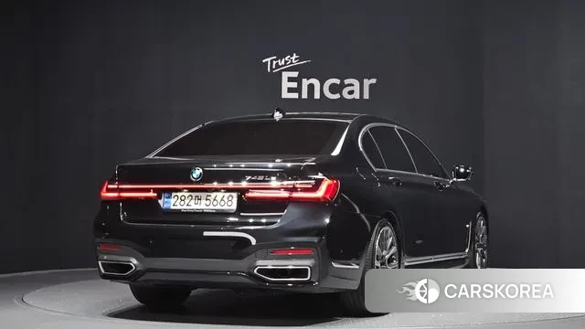 BMW 7 Series (G11) id 3373762 из Кореи 12