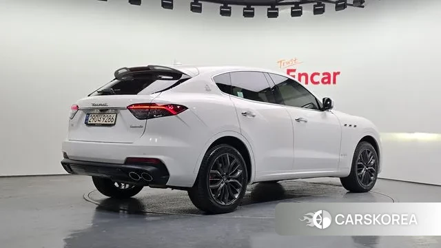 Maserati Levante id 3317925 из Кореи 12