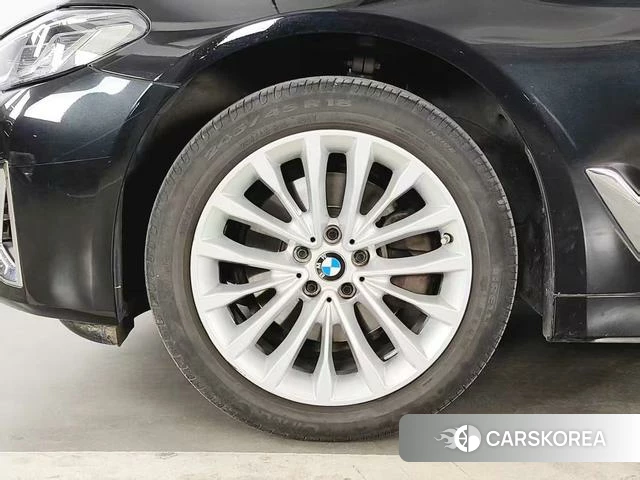 BMW 5 series 2024 Черный из Китая, фото 4