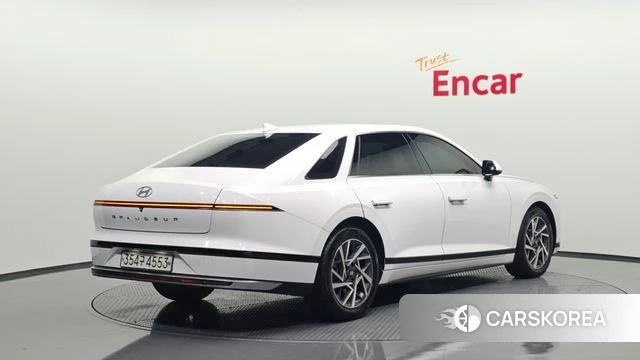 Hyundai Grandeur (GN7) id 4499795 из Кореи 12