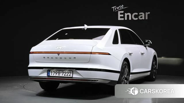 Hyundai Grandeur Hybrid (GN7) id 3793092 из Кореи 12