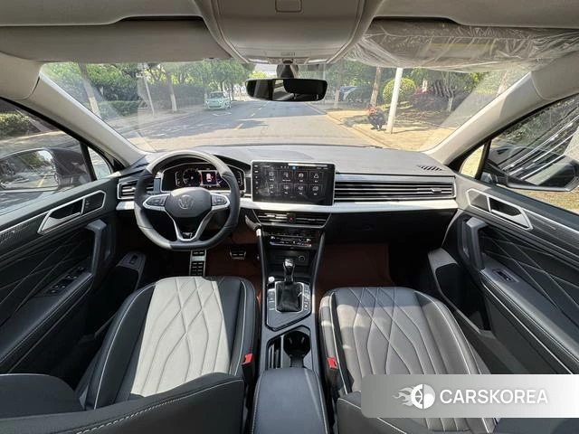 Volkswagen Tiguan L 2025 Черный из Китая, фото 4