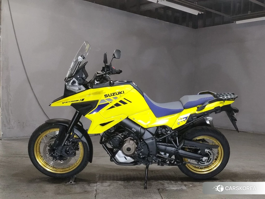 Проданный Suzuki V-STROM 1050 2020 из Японии, фото 2