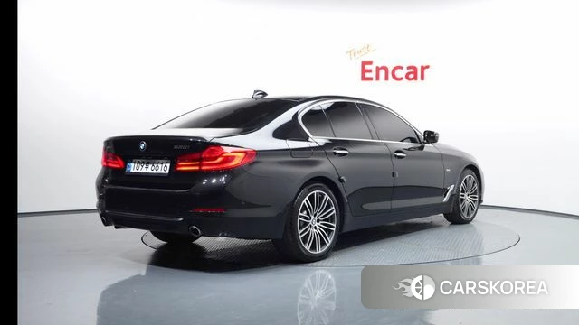 BMW 5 Series (G30) id 4465491 из Кореи 12