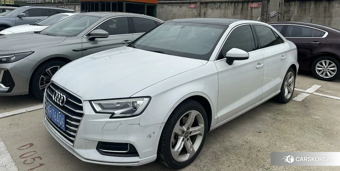 Audi A3 2019 Белый из Китая, фото 2