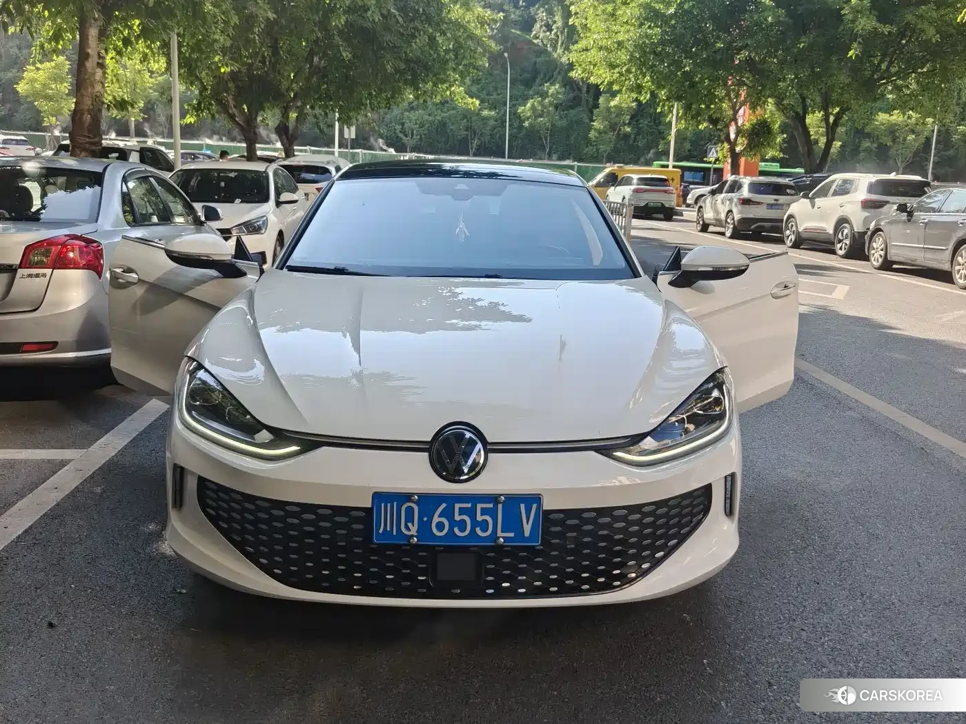 Volkswagen Lingdu 2022 Белый из Китая, фото 4