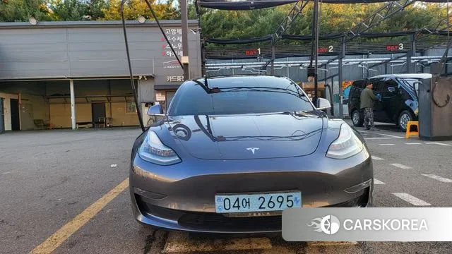 Tesla Model 3 2020 Серый из Кореи, фото 3