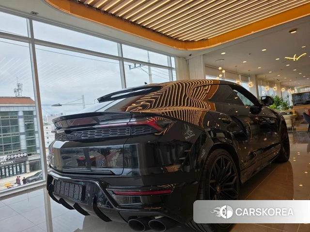 Lamborghini Urus 2026 Черный из Кореи, фото 5