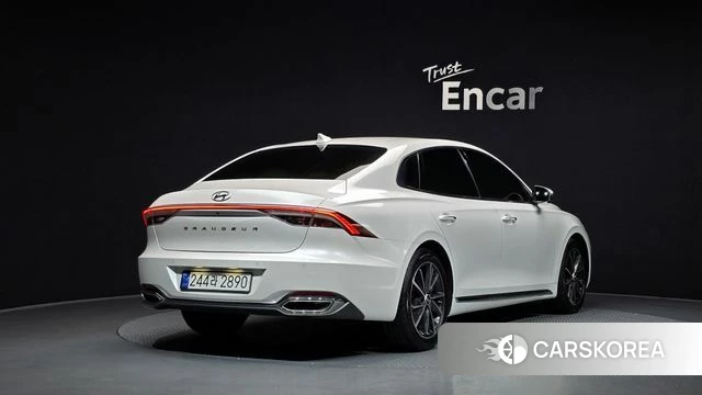 Hyundai The New Grandeur IG id 4518835 из Кореи 12