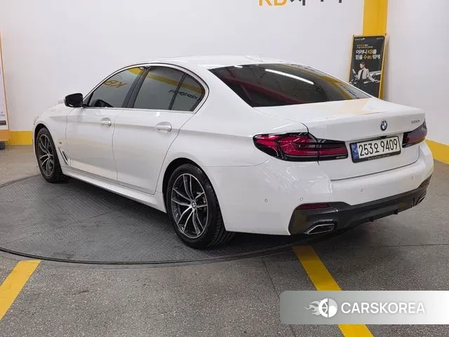 BMW 5 Series (G30) id 3601185 из Кореи 12