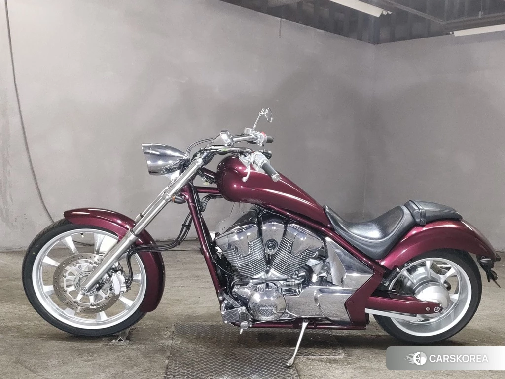 Проданный Honda VT1300CX 2010 из Японии, фото 2