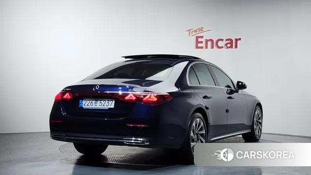 Mercedes-Benz E-Class W214 id 3751150 из Кореи 12