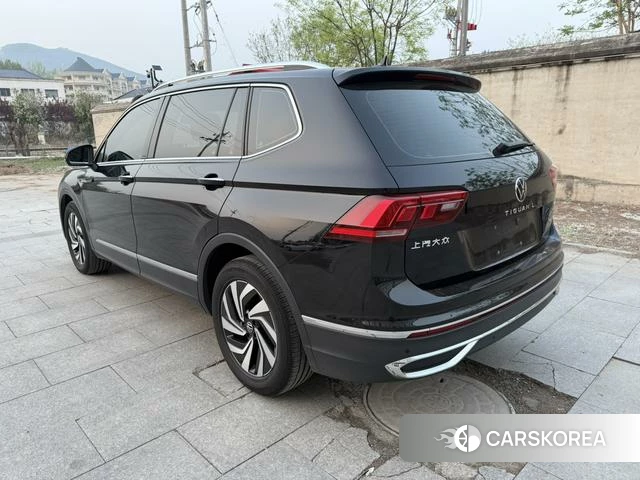 Volkswagen Tiguan L 2023 Черный из Китая, фото 2