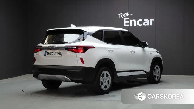 Kia Seltos id 4585475 из Кореи 12