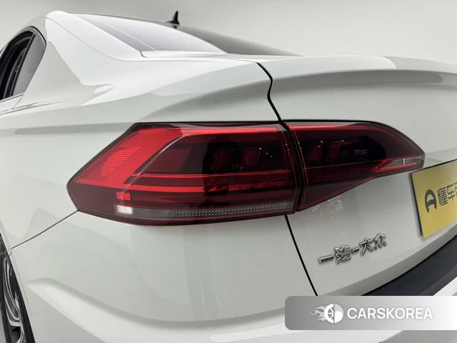 Volkswagen Bora id 4258581 из Китая 12