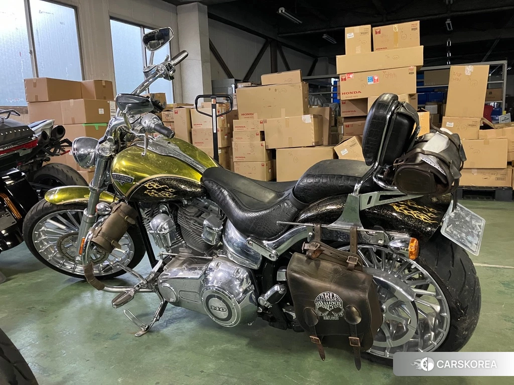 Проданный Harley-Davidson Softail Breakout FXSB CVO 2013 из Японии, фото 2