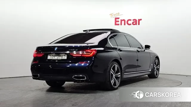 BMW 7 Series (G11) id 3626963 из Кореи 12