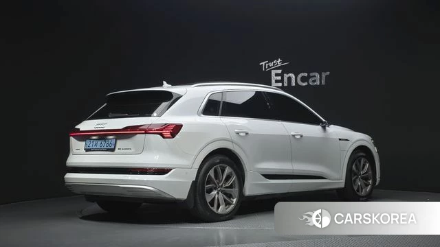 Audi e-Tron id 4476737 из Кореи 12