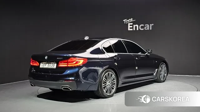 BMW 5 Series (G30) id 3407954 из Кореи 12