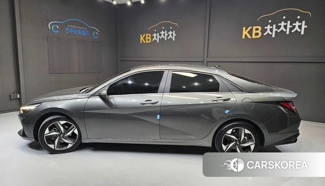 Hyundai Avante (CN7) id 3787233 из Кореи 12