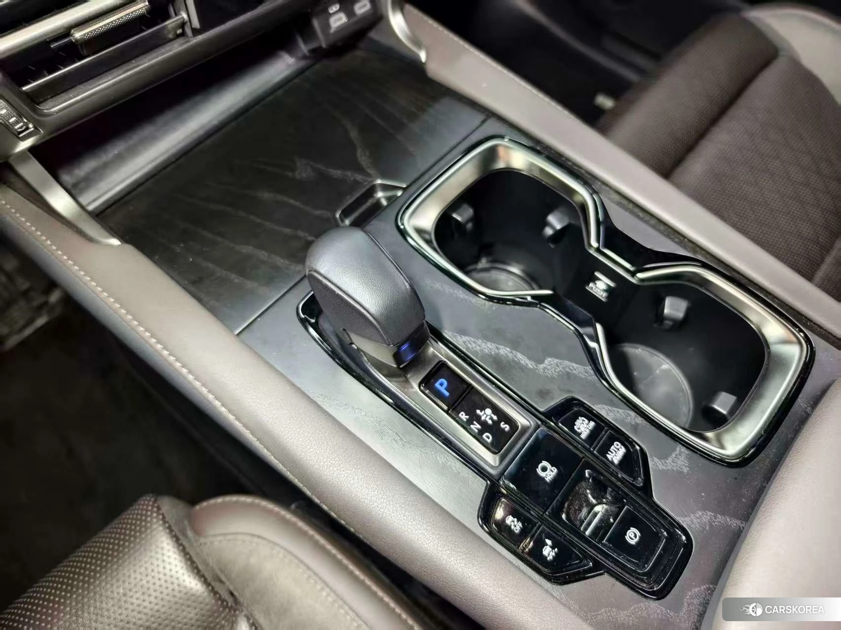 Lexus RX PHEV id 4420427 из Китая 12