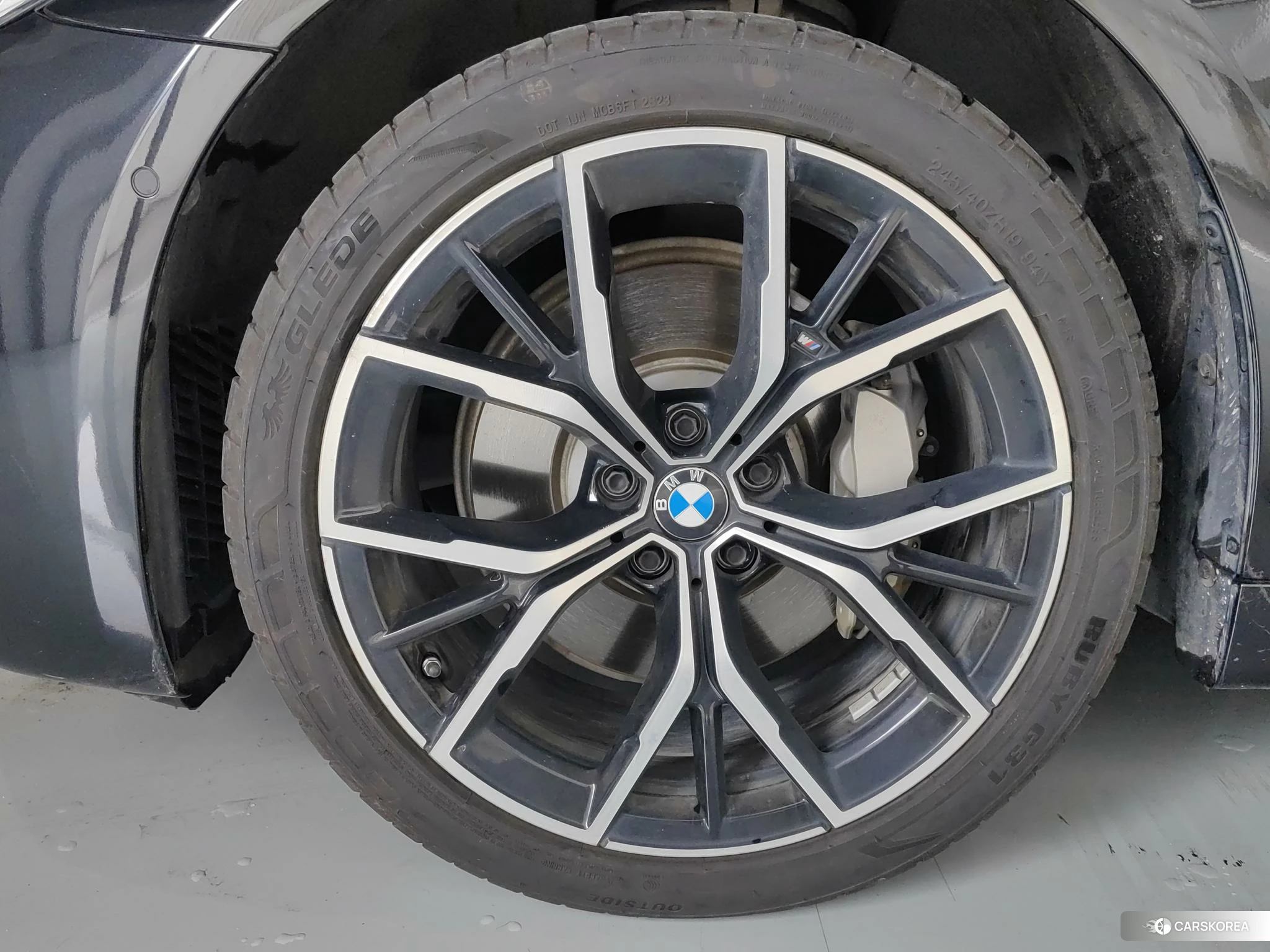 BMW 5 series 2020 Черный из Китая, фото 5