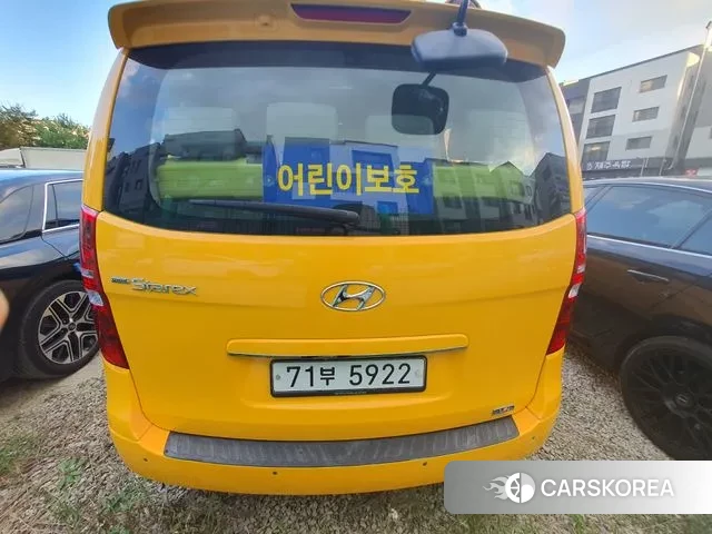 Hyundai The New Grand Starex 2018 Желтый из Кореи, фото 2