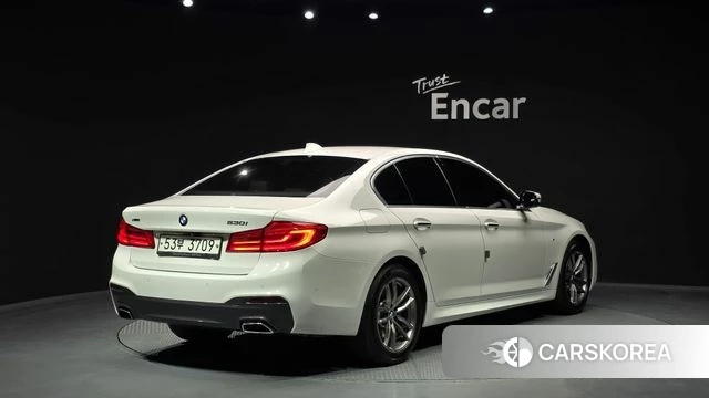 BMW 5 Series (G30) id 4390553 из Кореи 12