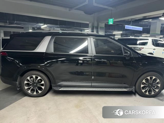 Kia Carnival 4th generation 2022 Черный из Кореи, фото 5