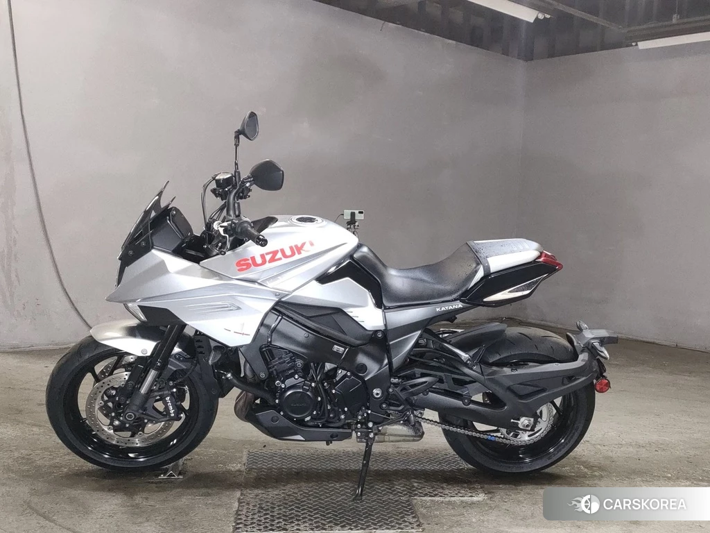 Проданный Suzuki GSX-S1000S Katana 2020 из Японии, фото 2
