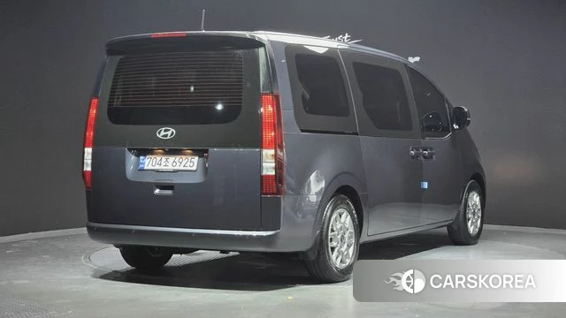 Hyundai Staria id 4540255 из Кореи 12