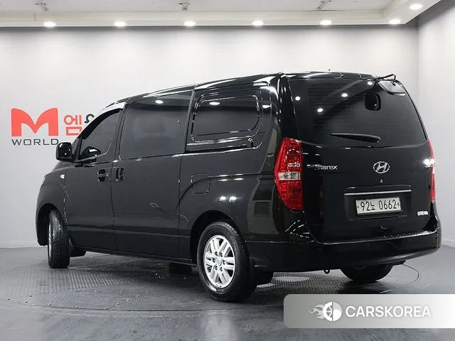 Hyundai The New Grand Starex id 2999932 из Кореи 10