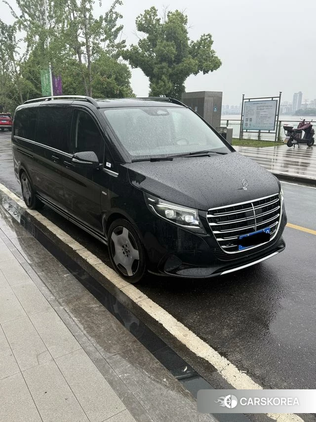 Mercedes-Benz V-class 2024 Черный из Китая, фото 5
