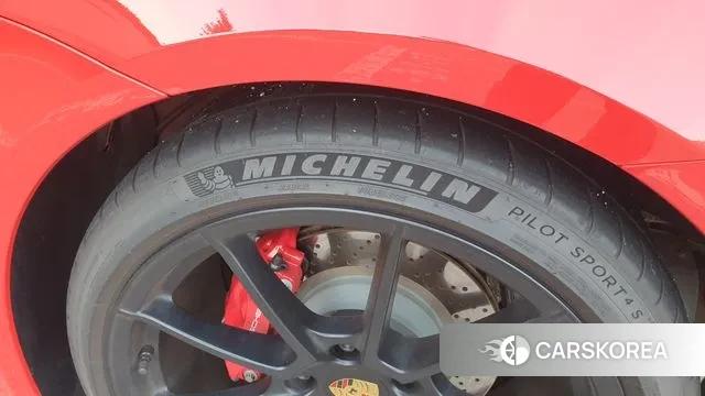 Porsche 718 Cayman 2021 Красный из Кореи, фото 2