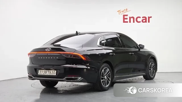 Hyundai The New Grandeur IG id 3290436 из Кореи 12