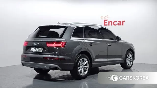 Audi Q7 (4M) id 3385778 из Кореи 12