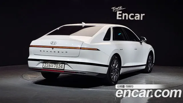 Hyundai Grandeur (GN7) id 2502313 из Кореи 12