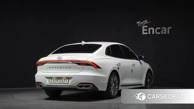 Hyundai The New Grandeur IG id 3718096 из Кореи 12