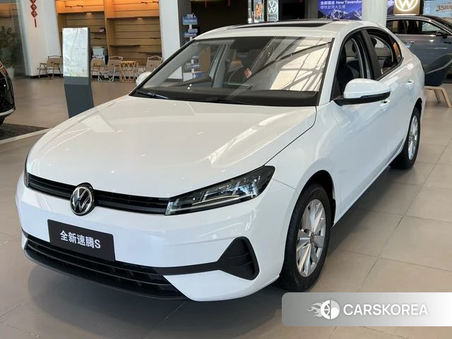 Volkswagen Sagitar 2026 Белый из Китая, фото 3