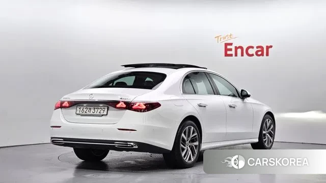 Mercedes-Benz E-Class W214 id 3195528 из Кореи 12