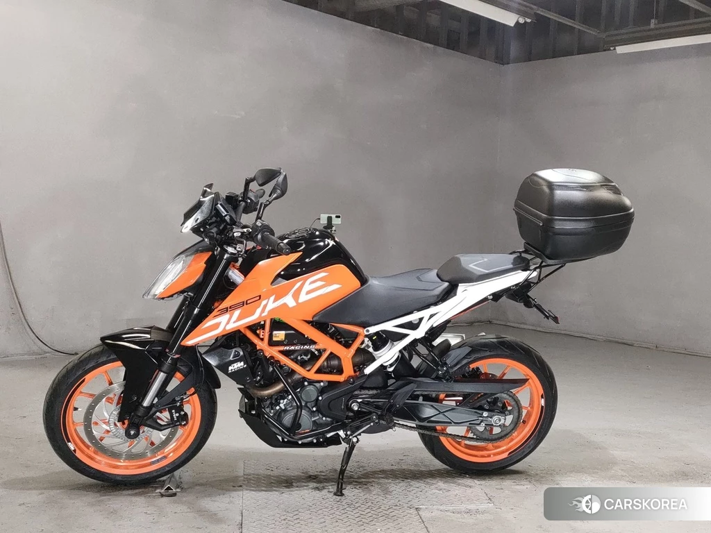 Проданный KTM 390 DUKE 2017 из Японии, фото 2