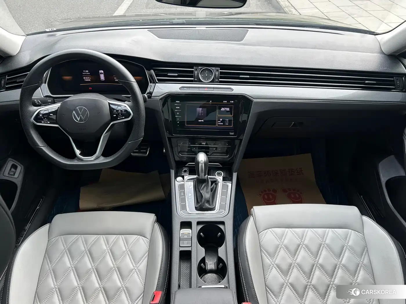 Volkswagen Magotan 2024 Черный из Китая, фото 2