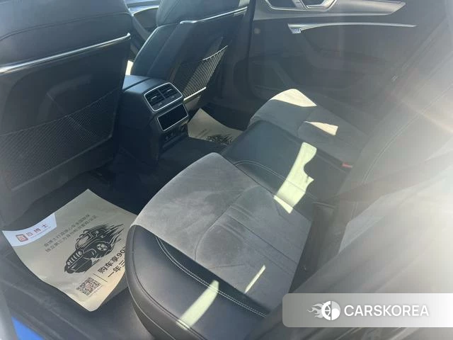 Audi A6L id 3908400 из Китая 7
