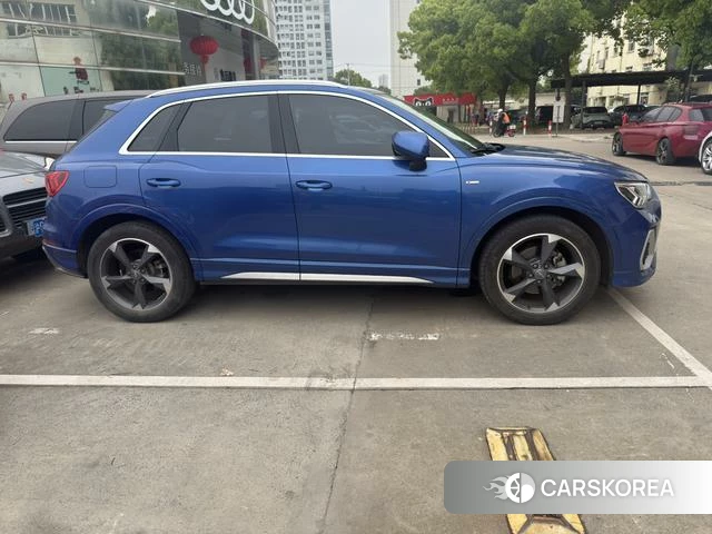 Audi Q3 2021 Синий из Китая, фото 2